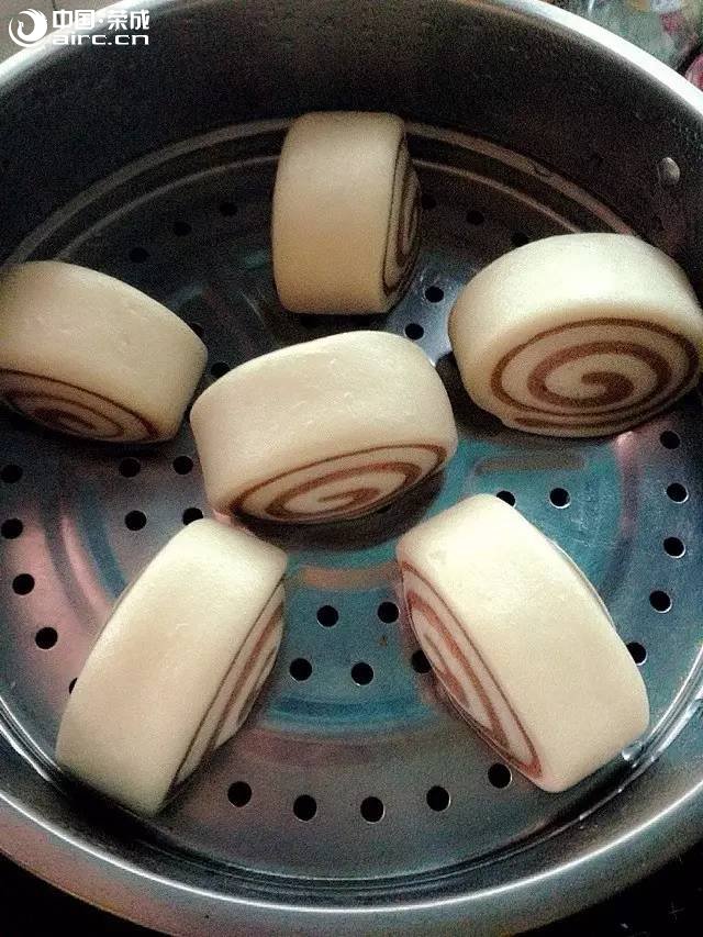 ٳ | ˫ɫţ̵ͷÿֺóԵͷ